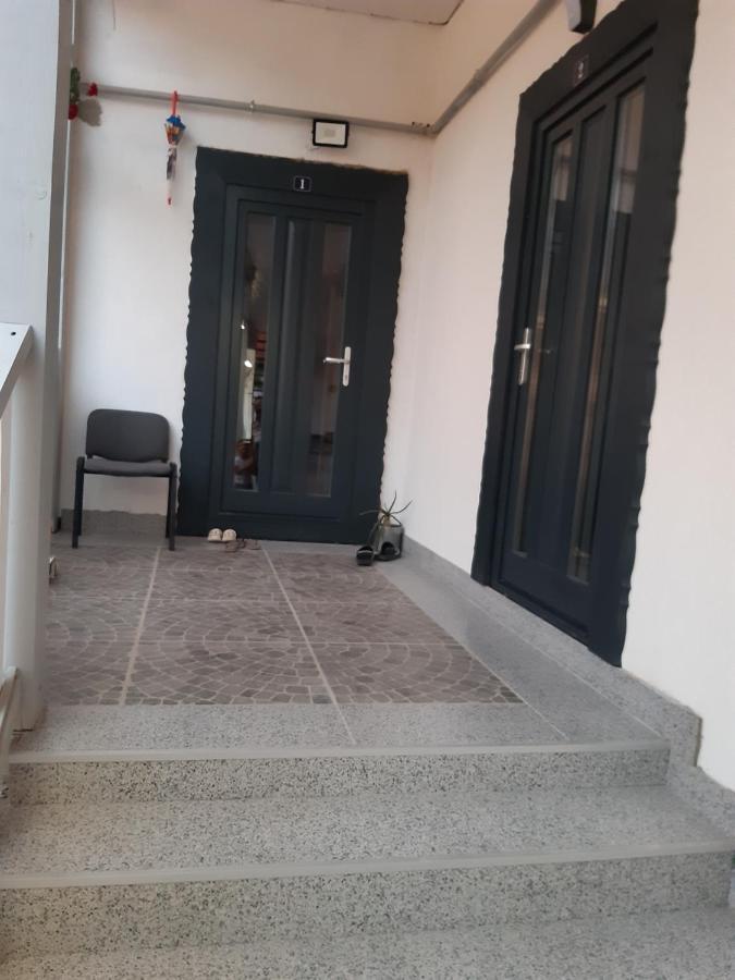 Casa J. Gusbeth Appartement Braşov Buitenkant foto