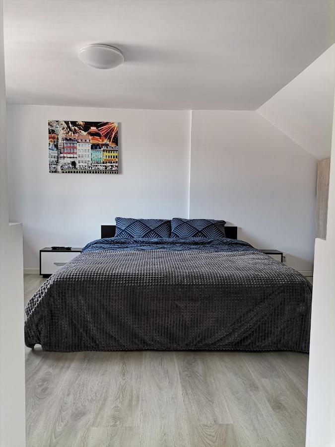 Casa J. Gusbeth Appartement Braşov Buitenkant foto