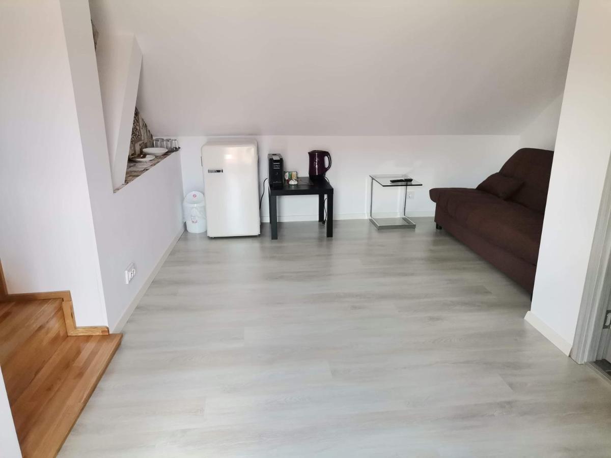 Casa J. Gusbeth Appartement Braşov Buitenkant foto